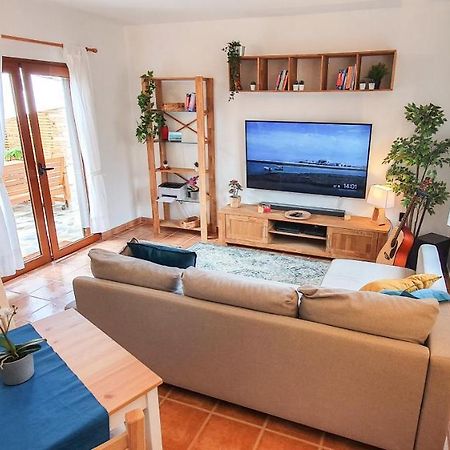 Oasis Desert - Holiday Home With Pool & Garden Near Corralejo And Lajares Экстерьер фото